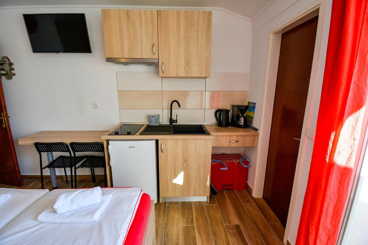 Apartmani Andela Kordic Супетарска Драга Екстериор снимка