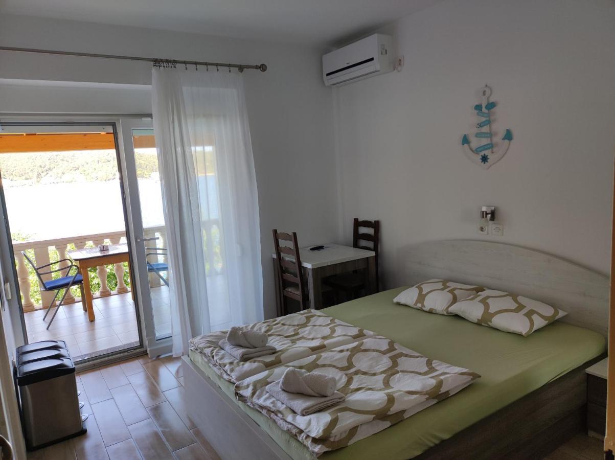 Apartmani Andela Kordic Супетарска Драга Екстериор снимка