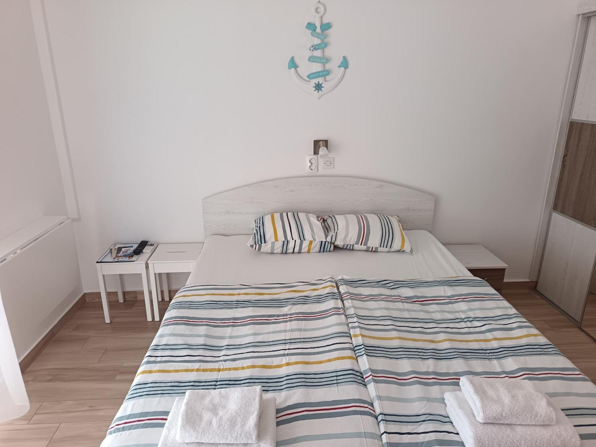 Apartmani Andela Kordic Супетарска Драга Екстериор снимка