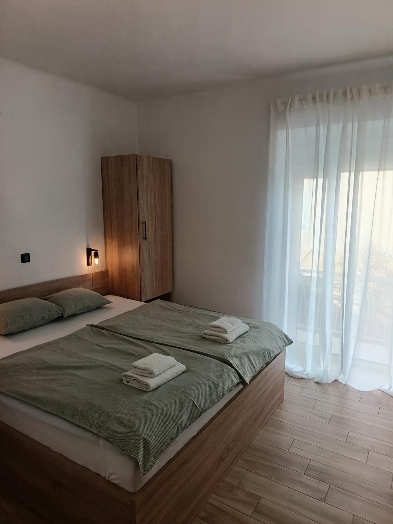 Apartmani Andela Kordic Супетарска Драга Екстериор снимка