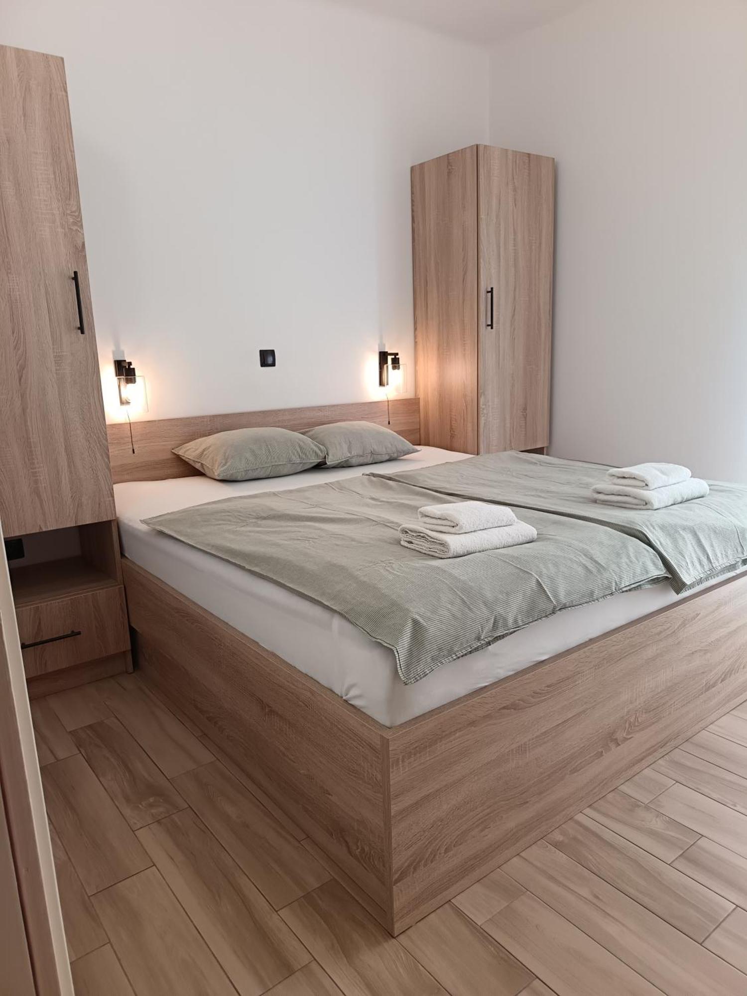 Apartmani Andela Kordic Супетарска Драга Екстериор снимка